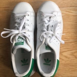 Like new Adidas Stan Smiths